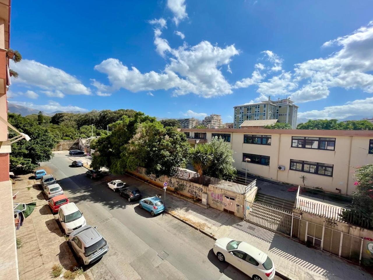 Appartamento Vicino Il Centro Palermo Exterior photo